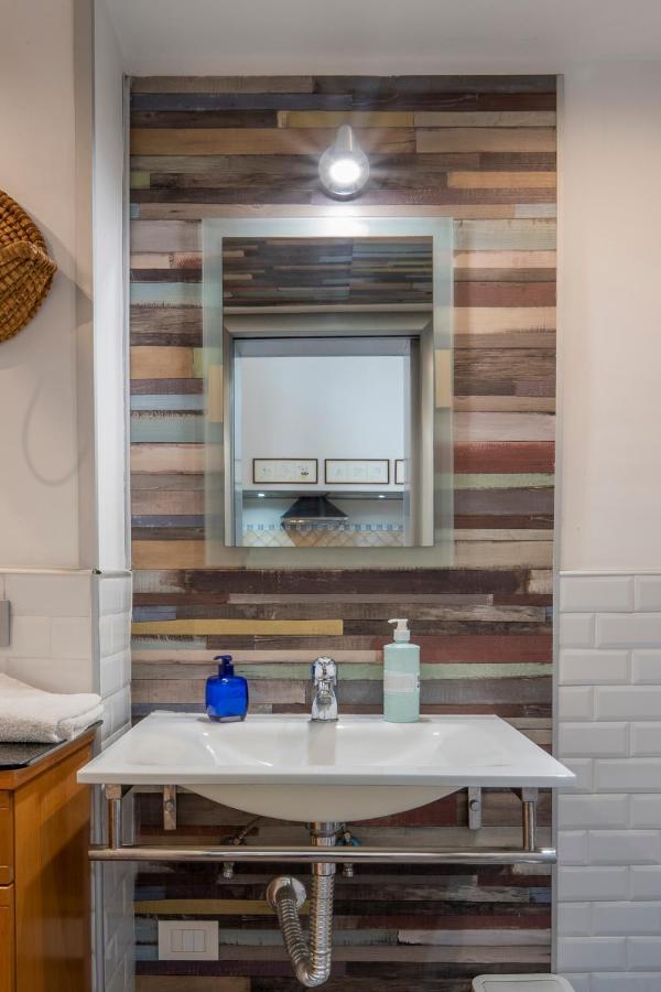 Domus Vesuvia Bed & Breakfast Torre Annunziata Bagian luar foto