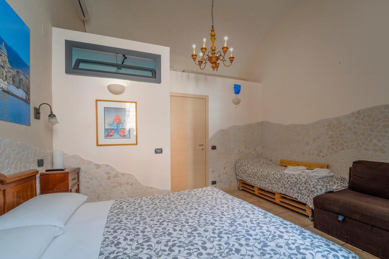 Domus Vesuvia Bed & Breakfast Torre Annunziata Bagian luar foto